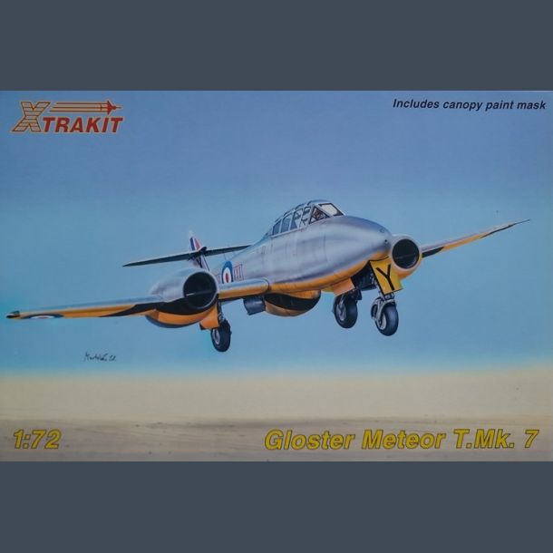 Gloster Meteor T. Mk.7