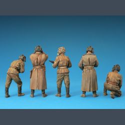 Soviet Self-propelled Gun Crew