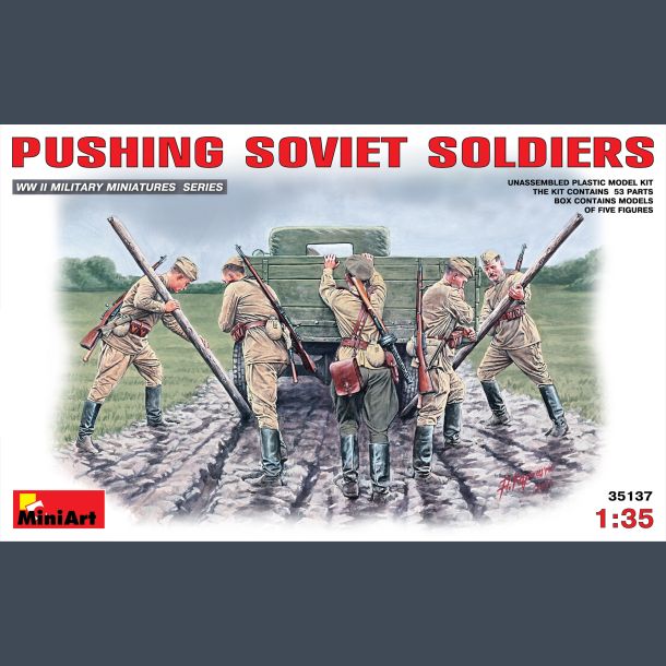 PUSHING SOVIET SOLDIERS