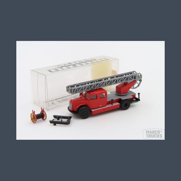 Brekina Mercedes Metz LF3500 DL5 Turntable Ladder