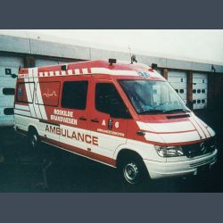 Roskilde Brandvsen - Stor ambulance
