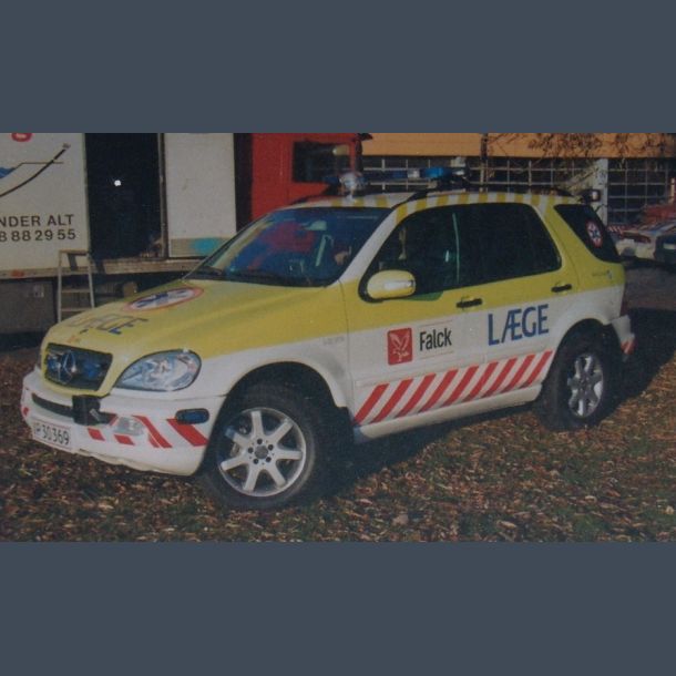 Lge ambulance - Mercedes