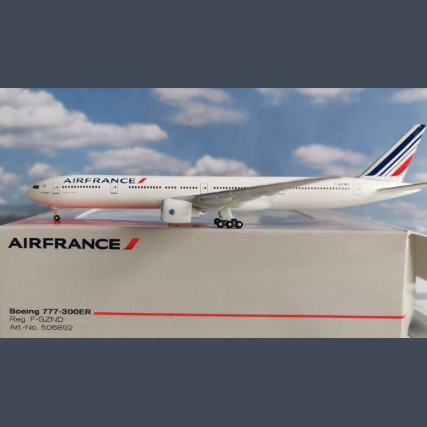 AirFrance Boeing 777-300ER (Metal 1/500) - 1:500 - HobbyPlastik.dk