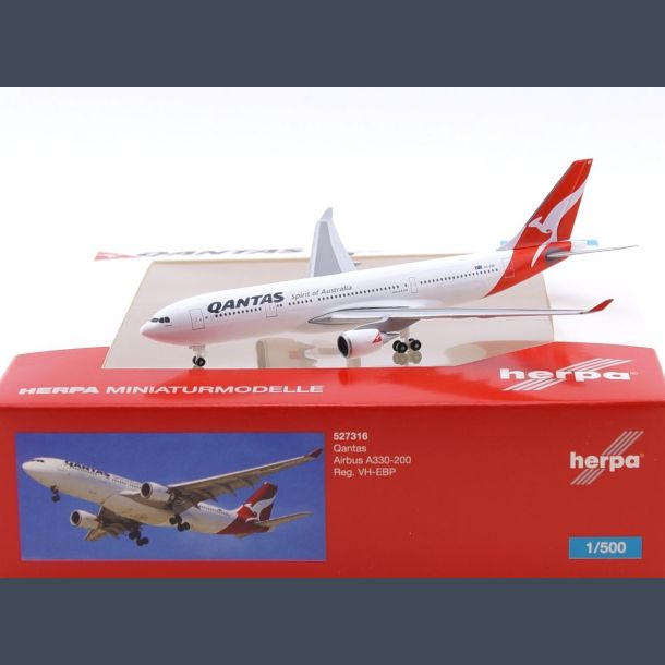 Qantas Airbus A330-200 (Metal) 1:500