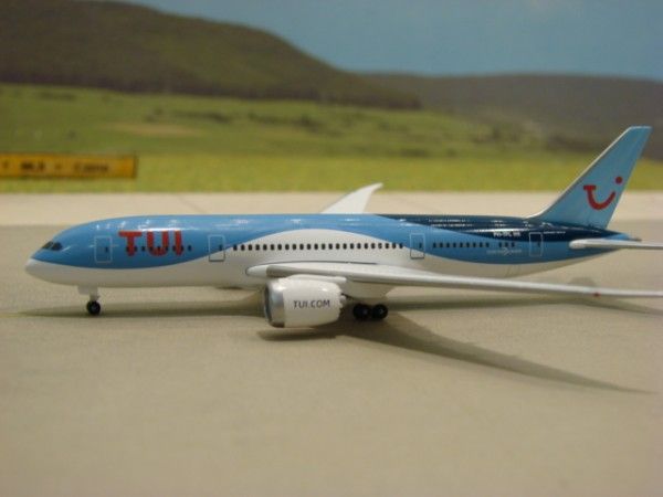 TUI Airlines - Boeing 787-8 Dreamliner (Metal 1/500) - 1:500 ...