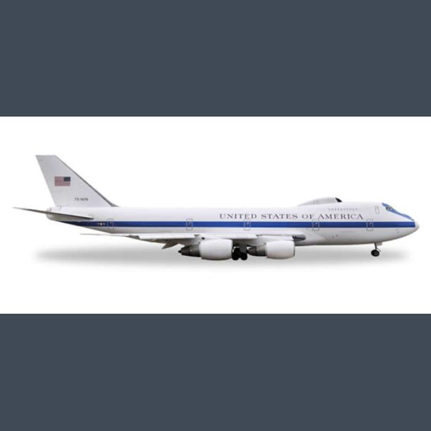 Boeing E-4B "Nightwatch" (Metal) 1:500