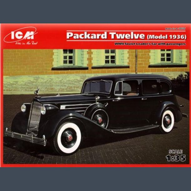 Packard Twelve (Model 1936) WWII Soviet Leder�s Car with passengers