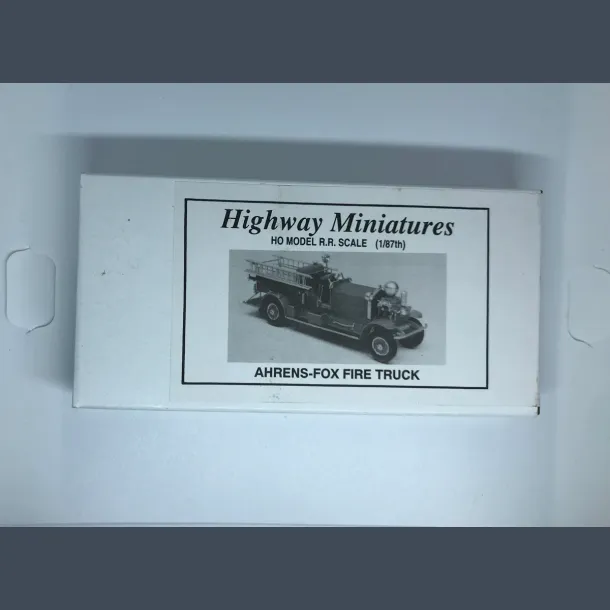 Ahrens-Fox Fire Truck (Highway Miniatures)