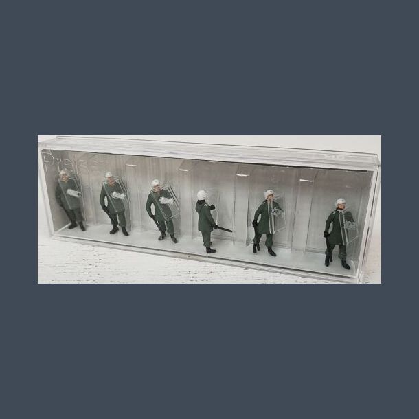 BGS Operation Suit, Defence Position, FRG