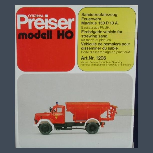 Magirus F 150 D 10 A Sandstreufahrzeug