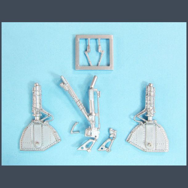 RF-84F Thunderflash Landing Gear (Tan M)