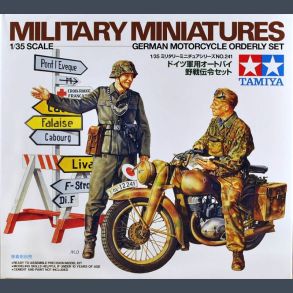 Military Miniatures - German Motorcycle Orderly Set