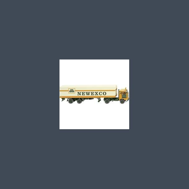 Koffersattelzug (Volvo F88)