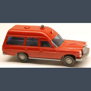 Mercedes-Benz 200/8 Krankenwagen