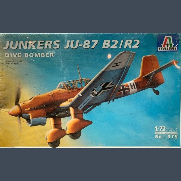 JUNKERS JU 87 B2 / R2 DIVE BOMBER - 1:72 - HobbyPlastik.dk